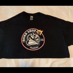 XL BOMB SHOP black tee-large front graphic-NWOT
